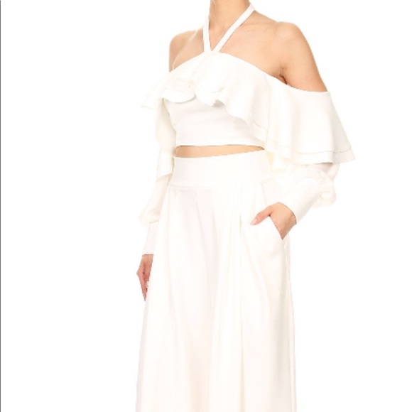 2-PC Ruffle Off Shoulder Halter Set - Picture 2 of 6